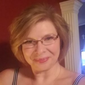 Meet your Posher, Beth